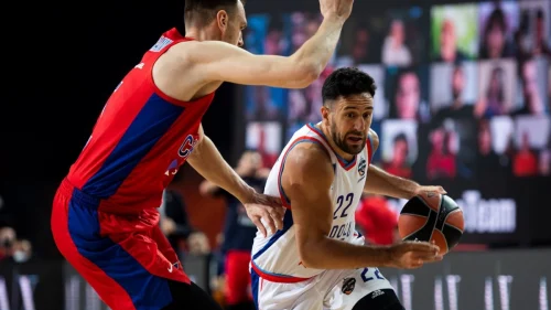 Efes imao +21 pa zamalo prokockao plasman u finale, Euroleague - Play Off
