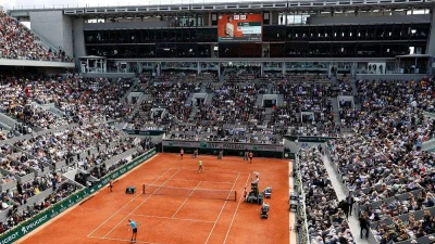 Prošli Karacev, Monfis i Bedene, Barti prošla kod dama