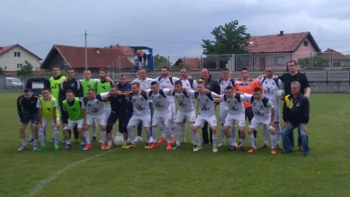 Istorija se pisala u Vojkovićima: Famos se pod reflektorima oprostio od domaćeg terena i kvarteta dugogodišnjih prvotimaca, Druga liga RS – Istok - Liga za prvaka