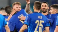 Uživanje je gledati Italiju