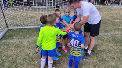 Odlični klinci Soccer kids