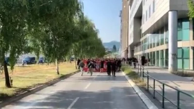 Navijači Veleža stigli na Grbavicu, m:tel Premijer liga BiH