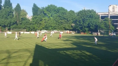 "Traktoristi" krenuli put Pazove