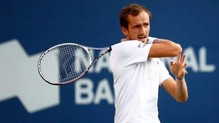 Medvedev šampion Toronta