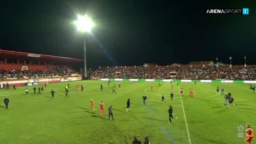 Pristalice  Rođenih odsvirale kraj meča, m:tel Premijer liga BiH