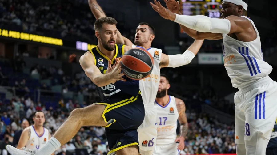 Saletov Fener bio blizu pobjede u Madridu, Armani se provukao protiv Asvela