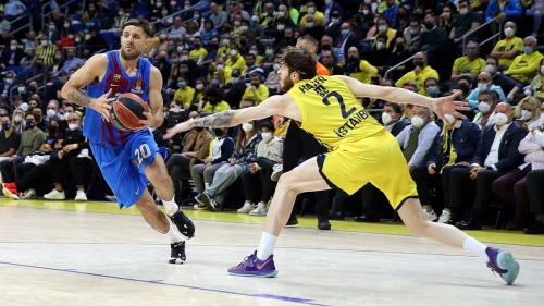 EL: Mirotić srušio Fener