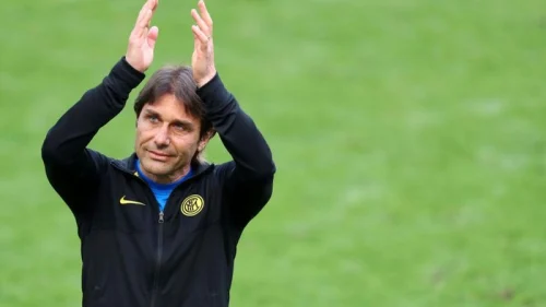 Konte na klupi Totenhema, Engleska: Premier League