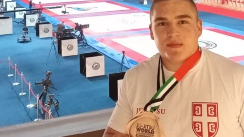 Golijan donosi bronzu sa SP: Ovu medalju posvećujem porodici