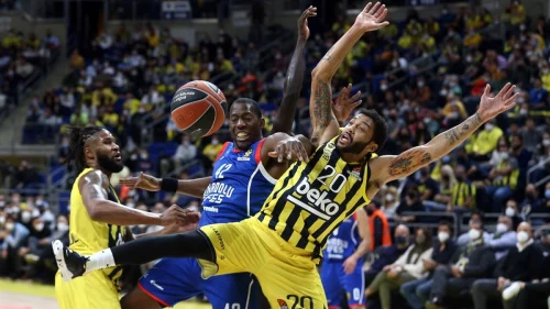 EL: Fener prokockao dvocifrenu prednost u 4/4