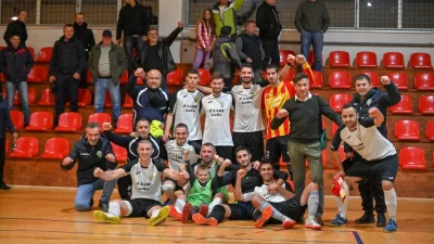 Radnik sam na vrhu, Željeznici ne smeta ni promjena dvorane, Prva liga RS