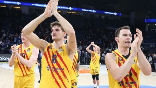 EL: Barsa se osvetila Efesu nakon produžetka, Alba produžila krizu Armanija