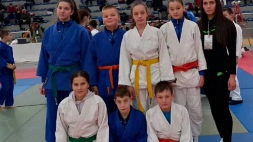 Stariji poletarci Sparte najbolji u Vitezu