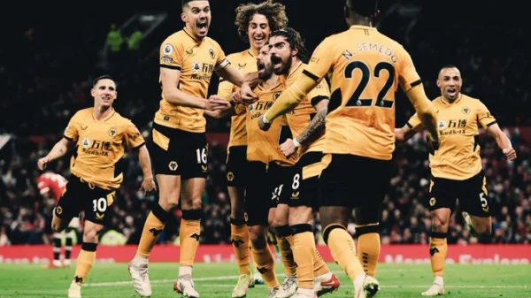 ''Vukovi'' održali fudbalski čas Junajtedu i došli do bitna tri boda, Engleska: Premier League