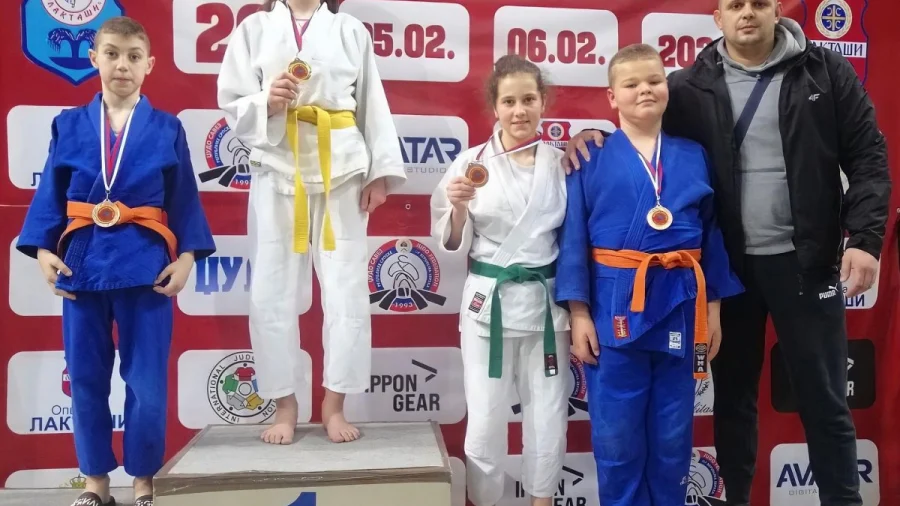 Sparta sa četiri medalje otvorila sezonu