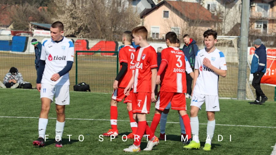 Kadeti FK Sloga Doboj i NK Romari Vitez su odigrali prijateljsku utakmicu. Pobijedila je ekipa Romarija sa rezultatom 1:2., Omladinska liga BiH - Centar 2