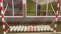 Prijatelji kluba i treneri podržali akciju: Omladinski pogon FK Slavija dobio 40 novih lopti