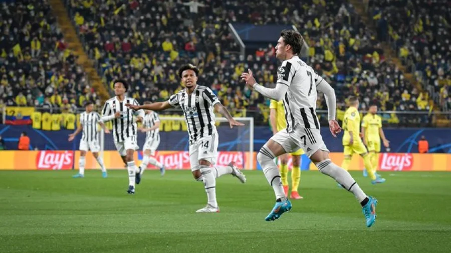 Vlahovićev ekspresan gol u remiju Juvea, Čelsi siguran