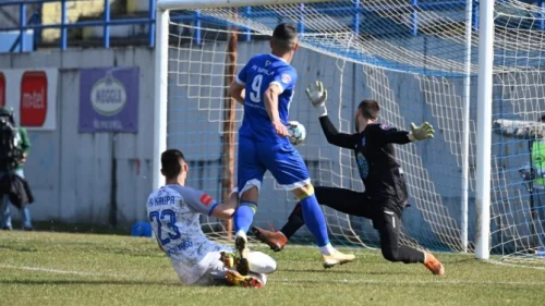 Dva gola i 12 žutih kartona, Prva liga Republike Srpske