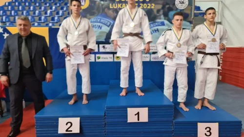 Uroš Mačar i Vojin Lalović kadetski i pionirski prvaci BiH