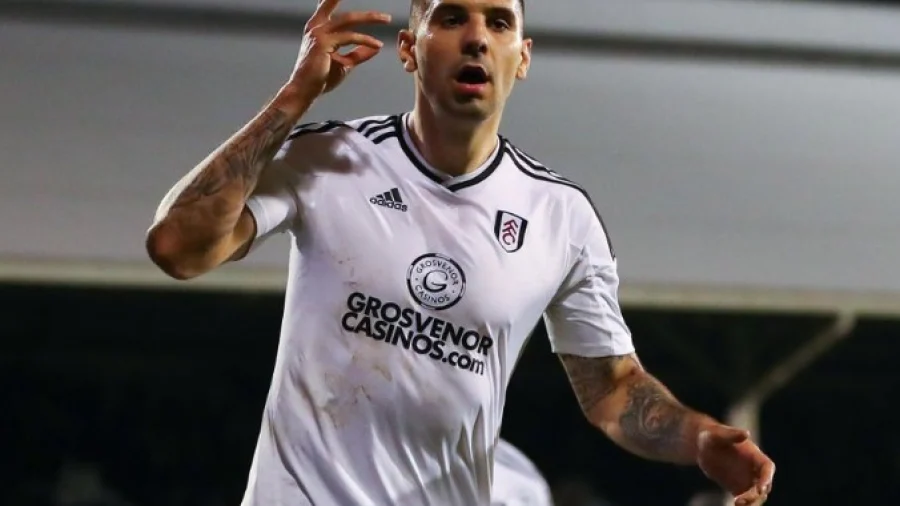 Mitrović 38. golom u sezoni donio novu pobjedu Fulamu, Engleska: Championship