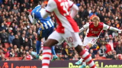 Novi kiks Arsenala, Čelsi dobio ''set'' protiv Sautemptona, Engleska: Premier League