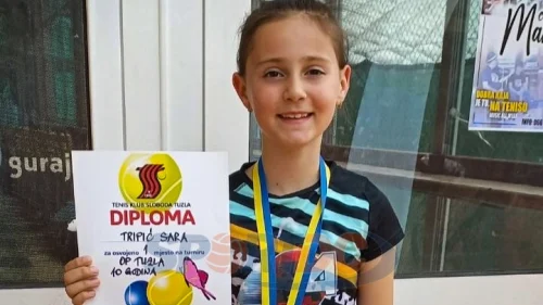 Sara Tripić ponovo oduševila ljubitelje tenisa