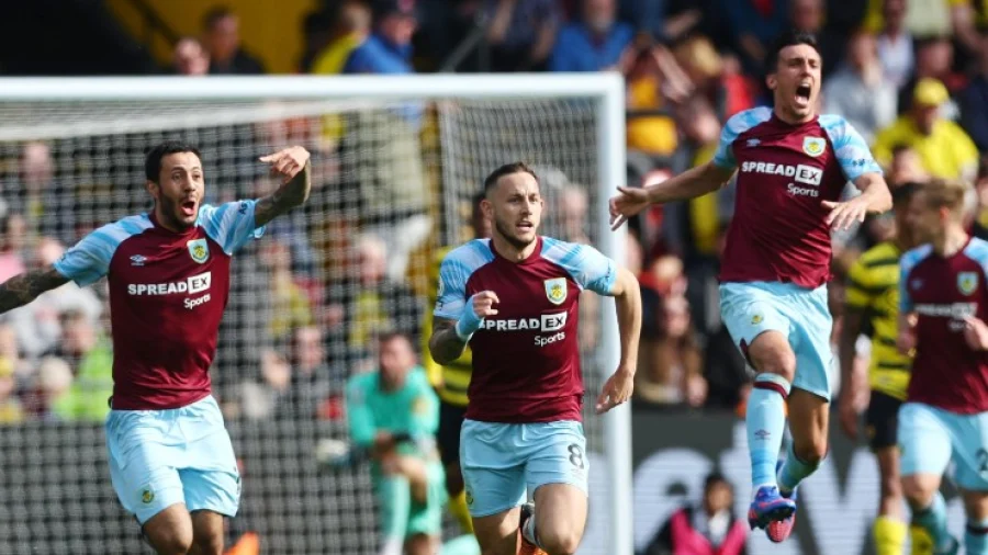 Barnli preokretom poslao Votford i Norič u Čempionšip, Engleska: Premier League
