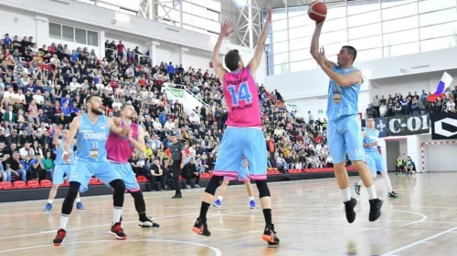 Slaviji nestalo daha u finišu, Budućnost vodi u finalnoj seriji, Prva liga RS