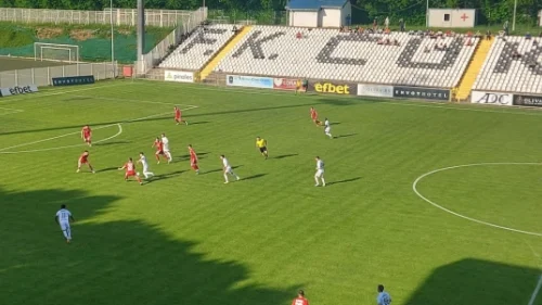 Remi bez golova na Banovom brdu