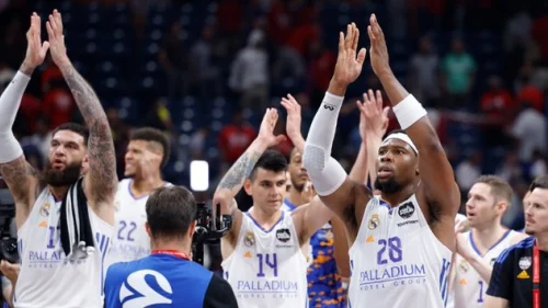 Laso nadmudrio Šarasa i odveo Real u finale