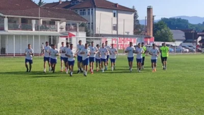 Loznicu napustilo deset prvotimaca