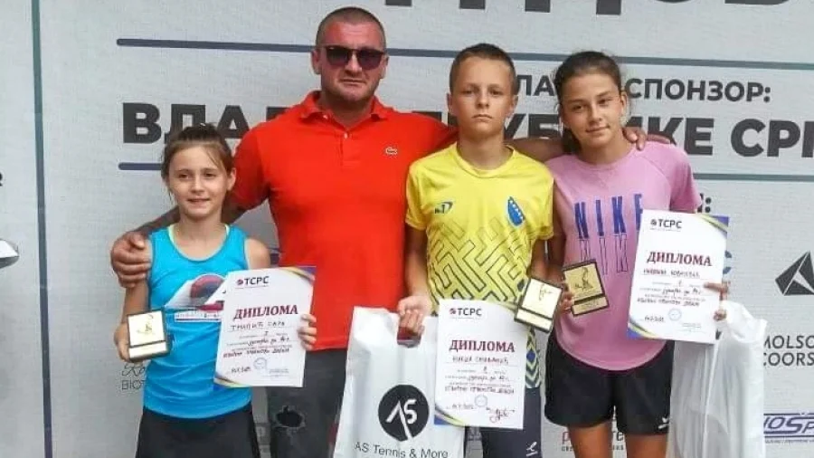 Novi uspjeh dobojskih tenisera