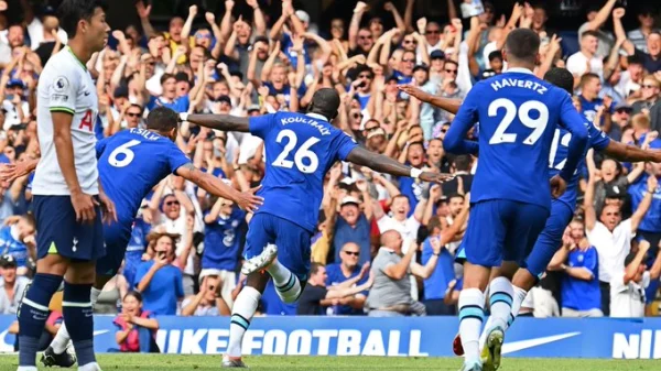 Kejn spasio Totenhem, zamalo tuča trenera, Premier League