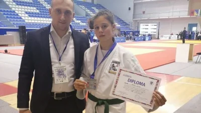 Milica zlatna, Nina srebrna