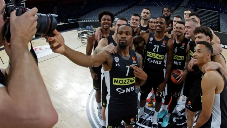 Očajni start Partizana, Euroleague