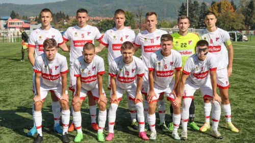 Ubjedljiva pobjeda juniora Sloge Meridian