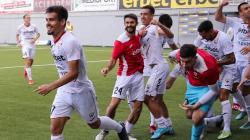 Pantović i Zmajevi srušili Mladost! 