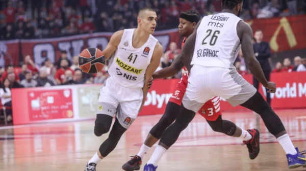 Desetkovani Partizan pao u Pireju, Euroleague