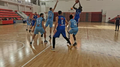 Široki u prijateljskom meču bolji od Slavije, Prvenstvo BiH