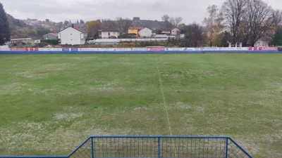 Uslovi na ivici regularnosti: Velež i Sloga igraju na užasnom terenu, m:tel Premijer liga BiH
