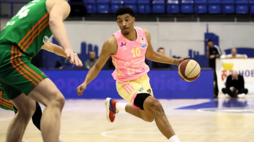 Novi poraz Mege