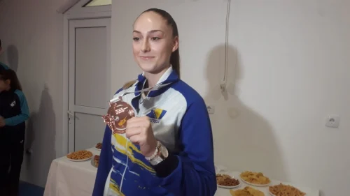 Marina Kurteš emotivna na dočeku u svom klubu: Ova medalja nije kraj, nadam se još značajnijim rezultatima