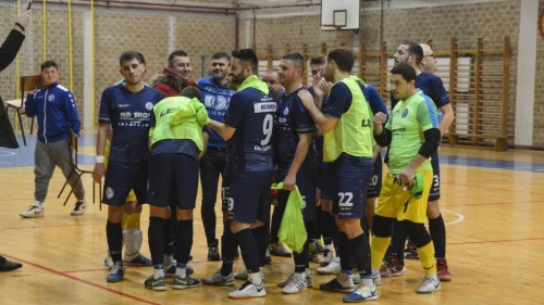 Radnik opet prvi, Doboj poražen u Gornjem Vakufu, Premijer liga BiH