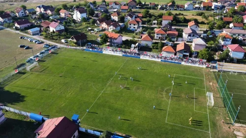 Famos dobija pomoćni teren, Prva liga Republike Srpske