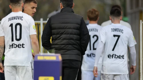 Meč 30. kola Čukarički - Partizan biće nastavljen u četvrtak od 17,15 časova, Mozzart Bet Super liga Srbije