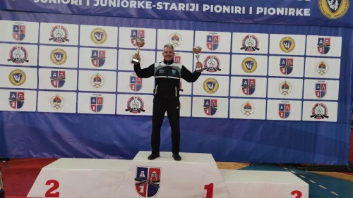 Famos pokorio Zvornik, juniori najbolji u državi