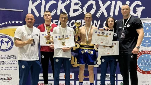 Zlatni Ađulović i Jeličić borci KBV "Derventa"