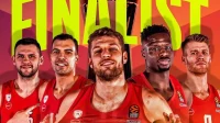 Olimpijakos prvi finalista