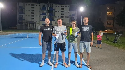 Amaterski turnir u tenisu "Urije kup Doboj 2023": Po treći put za redom trijumfovao Boris Sarić (FOTO)